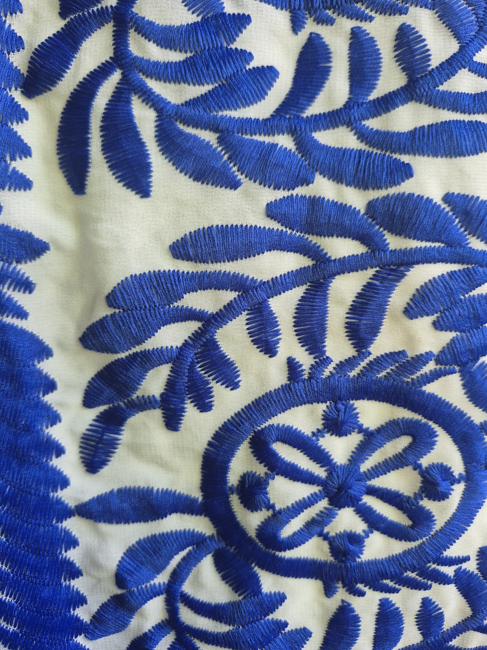 Lulu's White Top with Bold Royal Blue Embroidery S